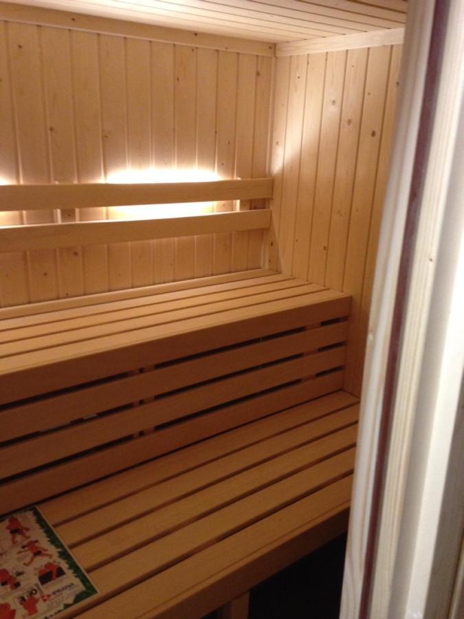 Auberge Ti'Gousket Guingamp Exteriör bild