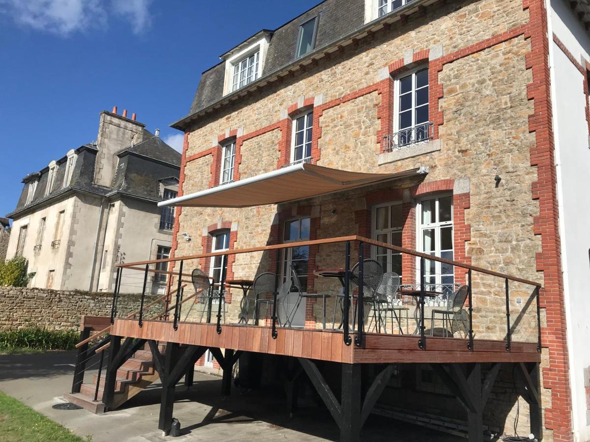 Auberge Ti'Gousket Guingamp Exteriör bild