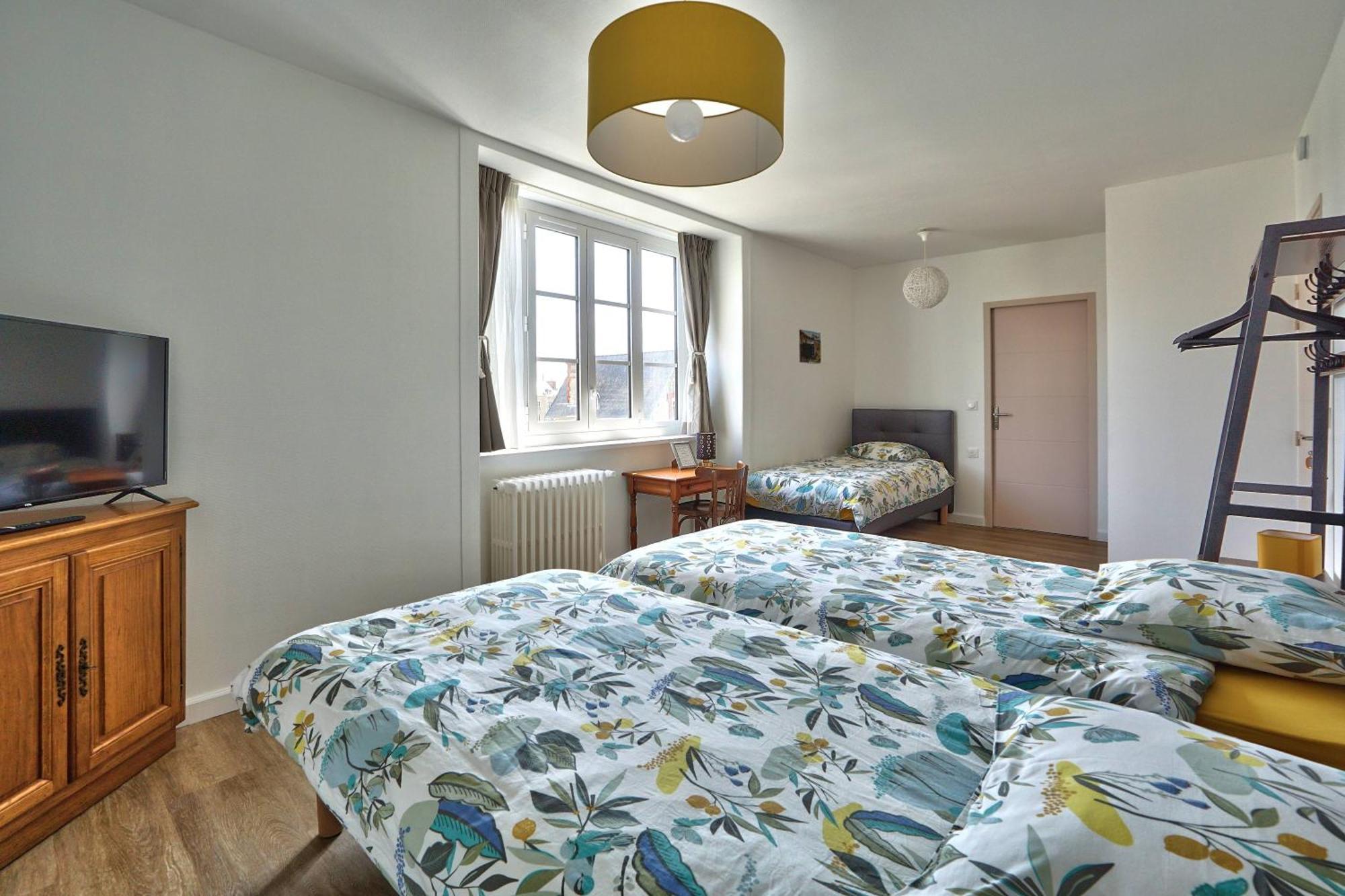 Auberge Ti'Gousket Guingamp Exteriör bild